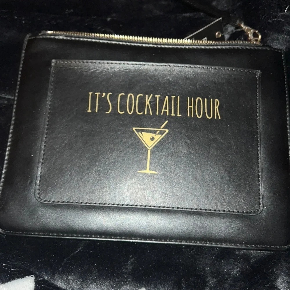 Black Fashion Zipper Clutch Cocktail Hour wristlet